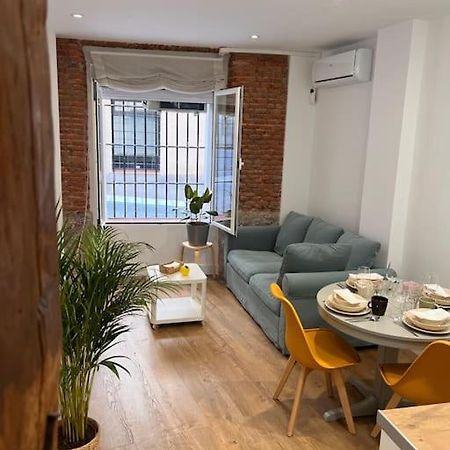 Apartamento Atocha/Reina Sofia Madrid Buitenkant foto