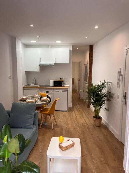 Apartamento Atocha/Reina Sofia Madrid Buitenkant foto